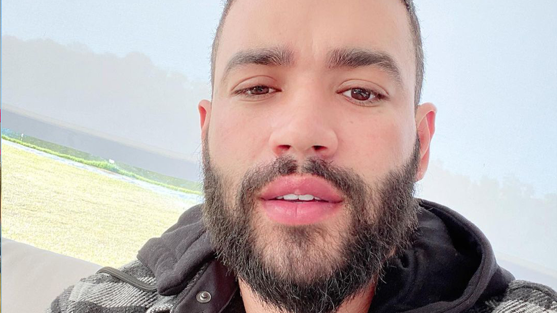 Gusttavo Lima se pronuncia após colunista expor áudios de Mallu Ohanna