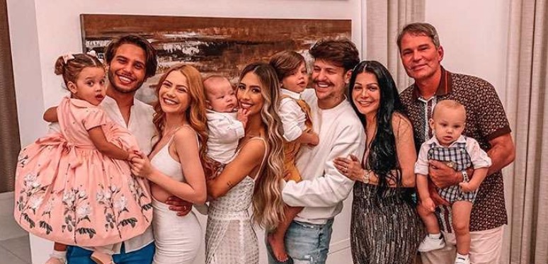 Mansão gigantesca dos Poncios choca internautas: 'maior que um shopping'