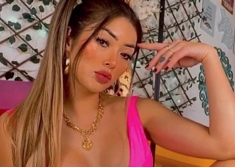 Youtuber brasileira reconstrói hímen para rifar virgindade 