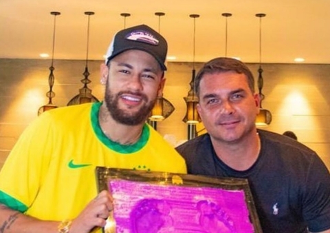 Neymar bloqueia comentários após foto com Flávio Bolsonaro