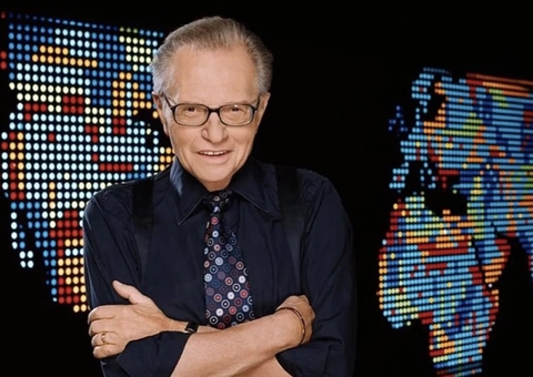 Morre apresentador Larry King vítima de covid-19