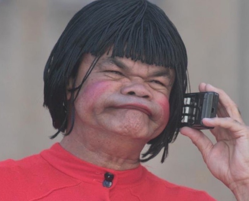 Com pulmões comprometidos, humorista Rodela é entubado em UTI, diz programa