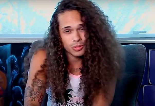 Namorando Luísa Sonza, Vitão fala sobre vontade de ficar com homens