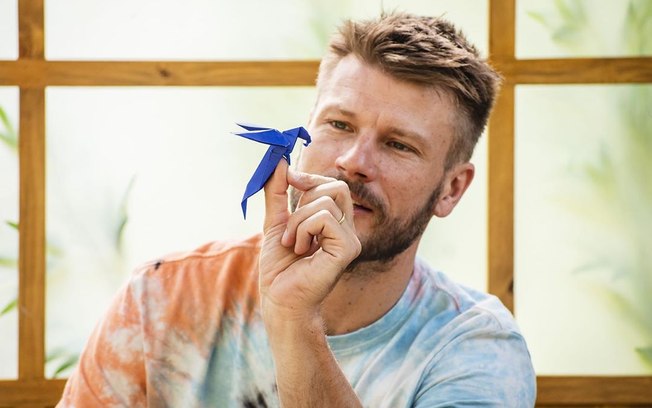 Internautas pedem para Rodrigo Hilbert criar vacina contra Covid-19