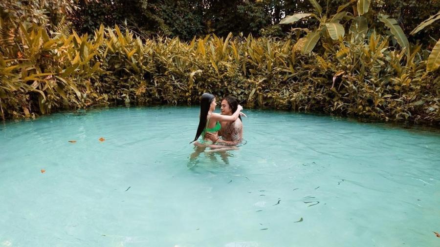 Whindersson Nunes assume namoro com Maria Lina com foto romântica