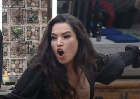 A Fazenda: Raissa Barbosa surta, xinga peões e joga água em Biel após votos
