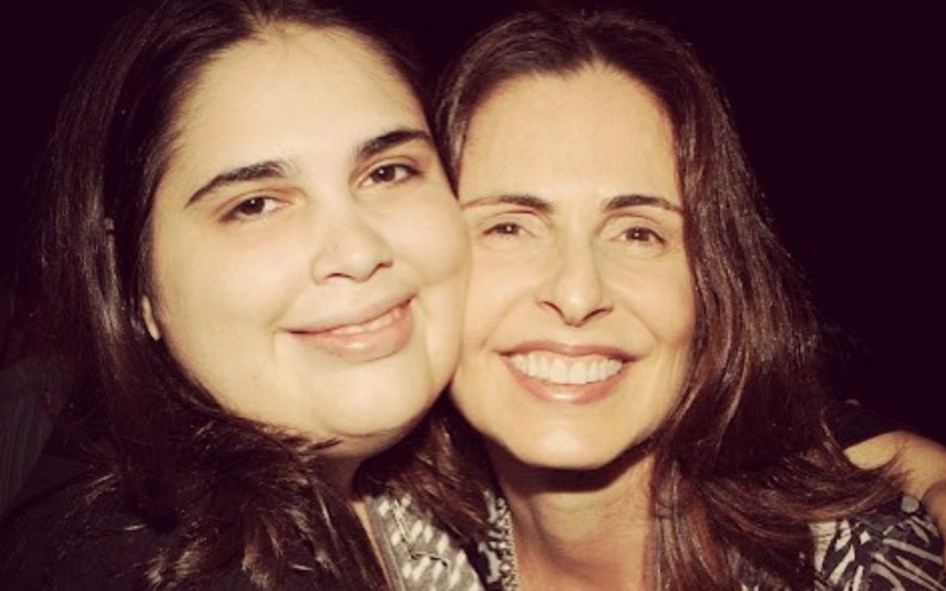 Filha de Silvia Pfeifer perde 69kg após bariátrica; veja antes e depois