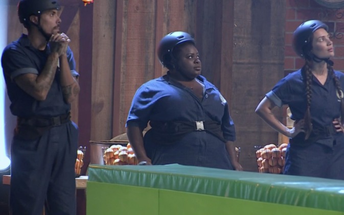 Prova do fazendeiro é marcada por 'confusão' e votação é suspensa; entenda