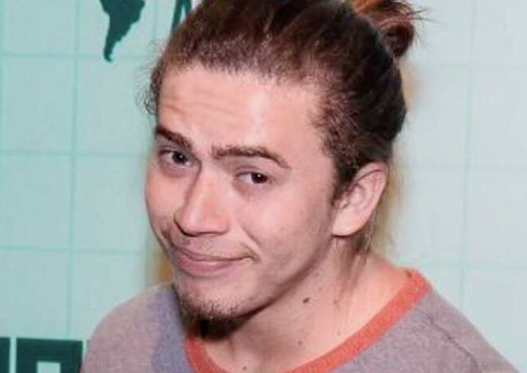 Whindersson Nunes desabafa sobre depressão e diz que cabeça está perturbada