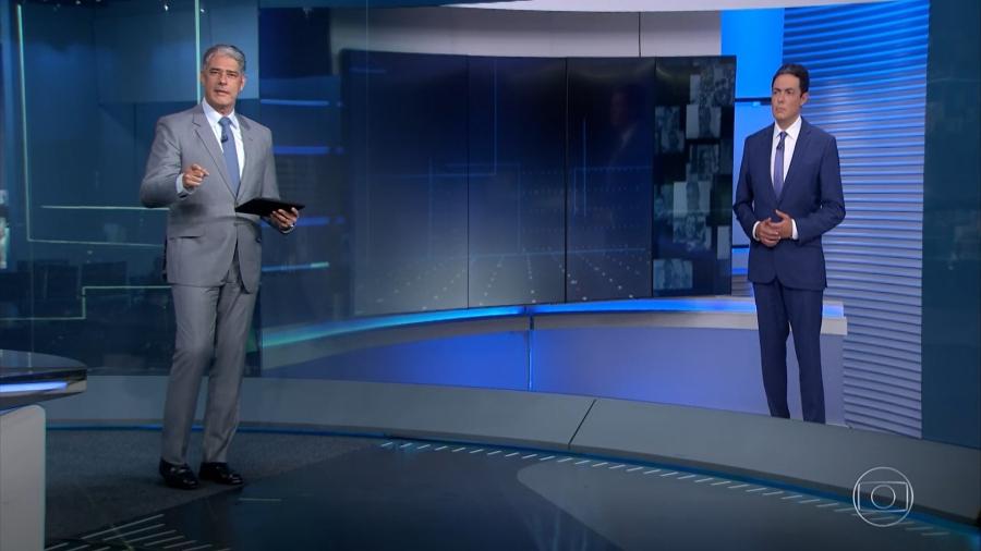 William Bonner desabafa no Jornal Nacional: 'esgrimando com loucos'