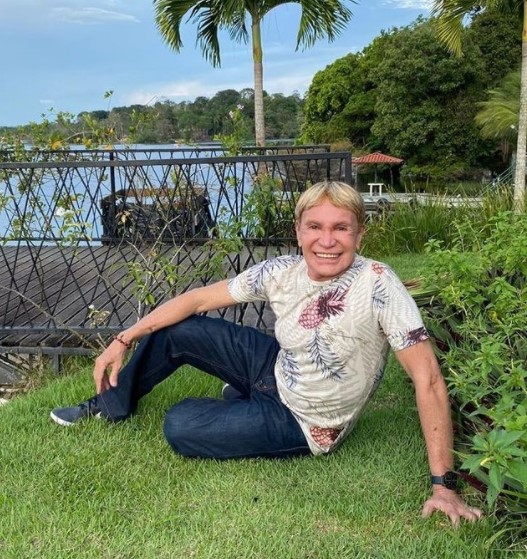 Com Zezinho Correa, Carrapicho levou boi-bumbá para o exterior e virou hit