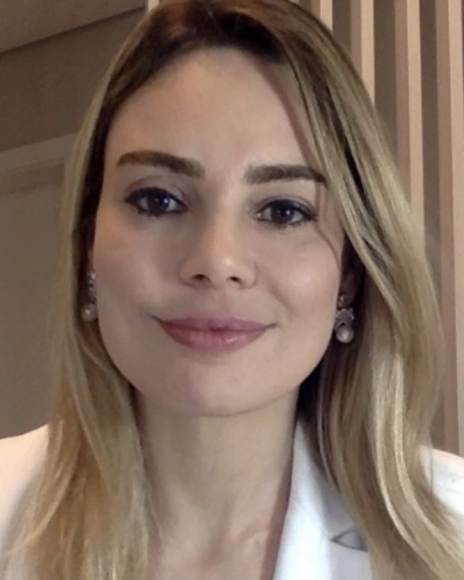 Rachel Sheherazade fala sobre saída do SBT e sugere influência de Bolsonaro