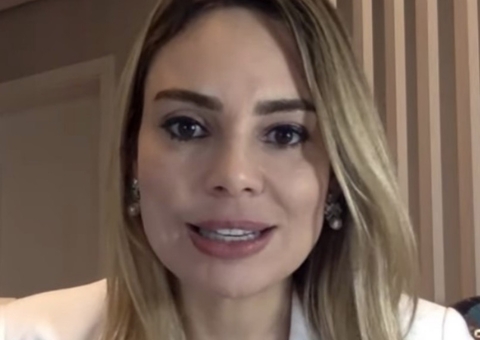 Rachel Sheherazade descobre por e-mail que não deve mais ir ao SBT