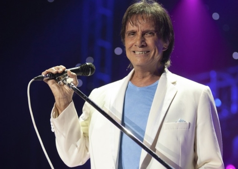 Roberto Carlos pode estar no alvo de cortes da Globo 