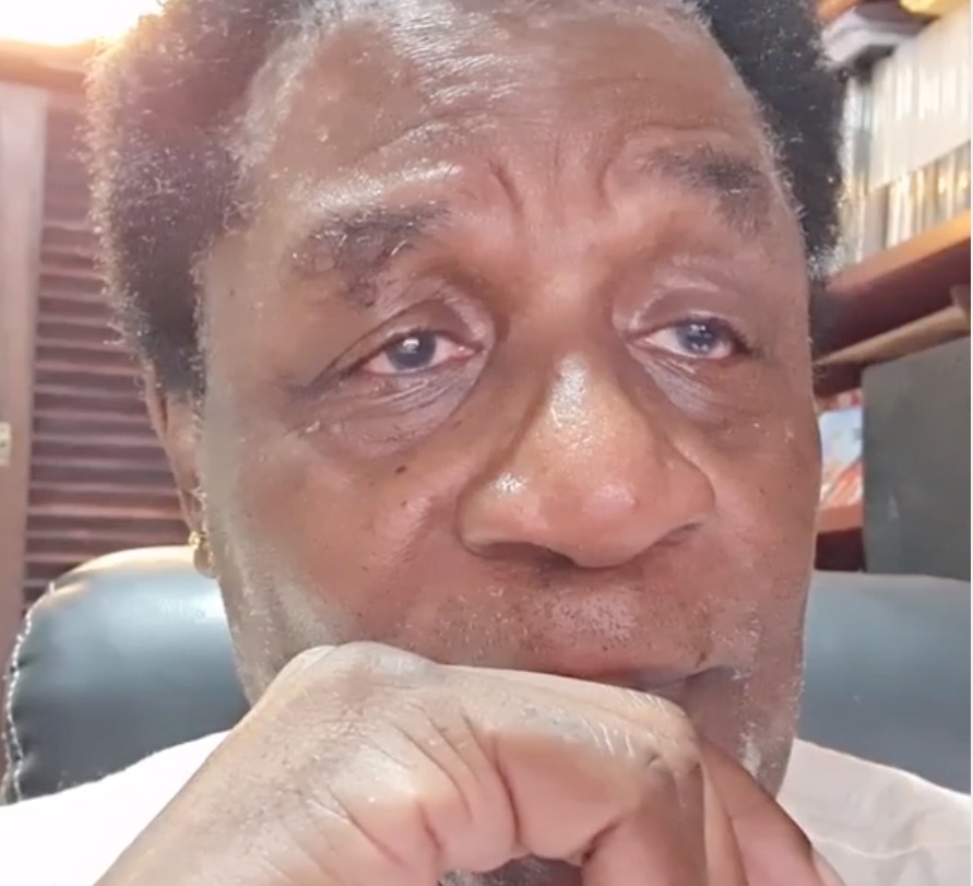 Aos 90 anos, Tony Tornado chora ao falar sobre morte de Eduardo Galvão