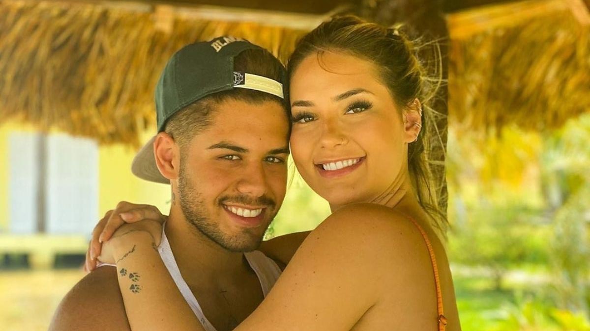 Funcionário de clínica leiloa exame de sexagem do filho de Virgínia Fonseca