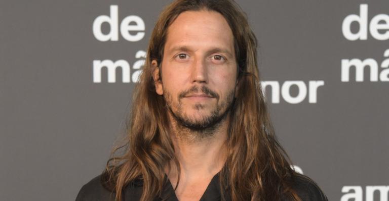 Vladimir Brichta testa positivo para Covid-19 e é afastado de novela