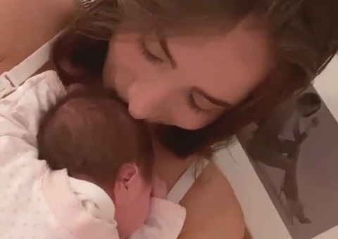 Romana Novais comemora saída da filha, Raika, da UTI: 'parece um sonho'