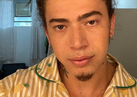 Whindersson enfrenta logística para entregar doações de oxigênio a Manaus