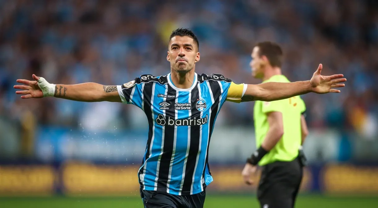 Luis Suárez se despede do Brasil e agradece carinho de gremistas e rivais