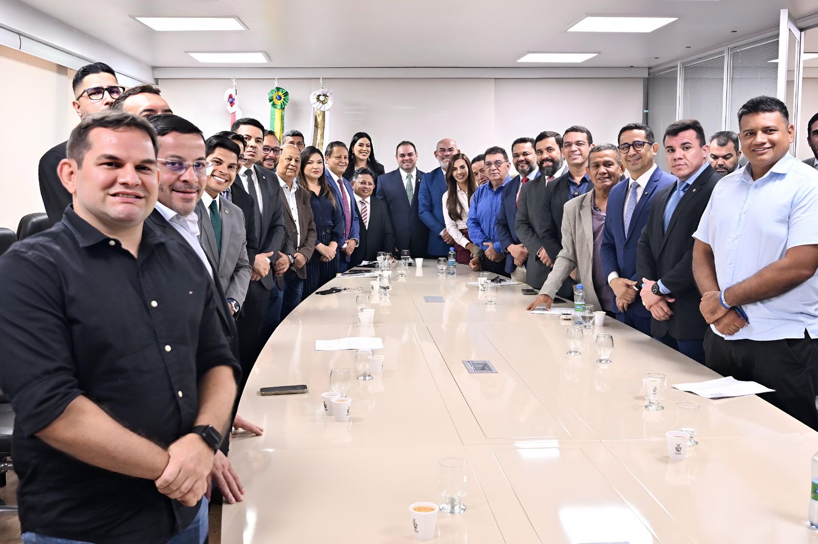 Assembleia Legislativa aprova reajuste salarial para servidores e forças de segurança do Amazonas