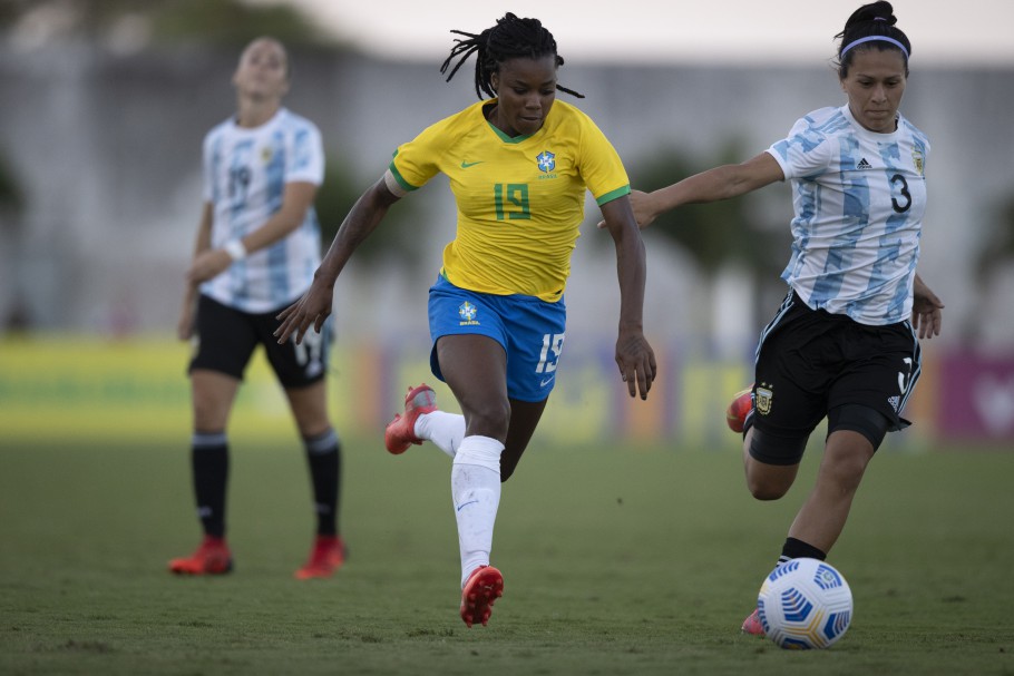 Seleção feminina: Ludmila é convocada para amistosos contra Austrália