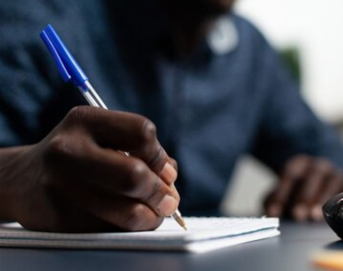 Ministério da Pesca abre concurso com salário de R$ 6,1 mil; veja edital