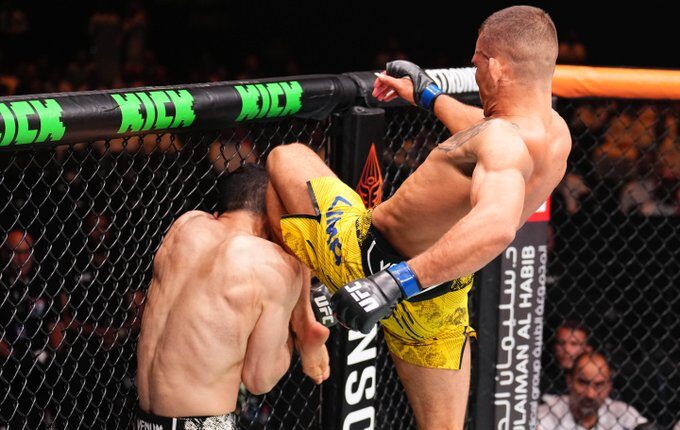 Amazonense Felipe Lima derrota Muhammad Naimov no UFC é ovacionado