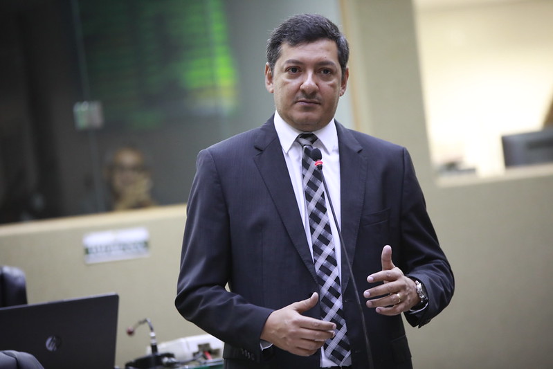 Felipe Souza assume presidência regional do PRD no Amazonas