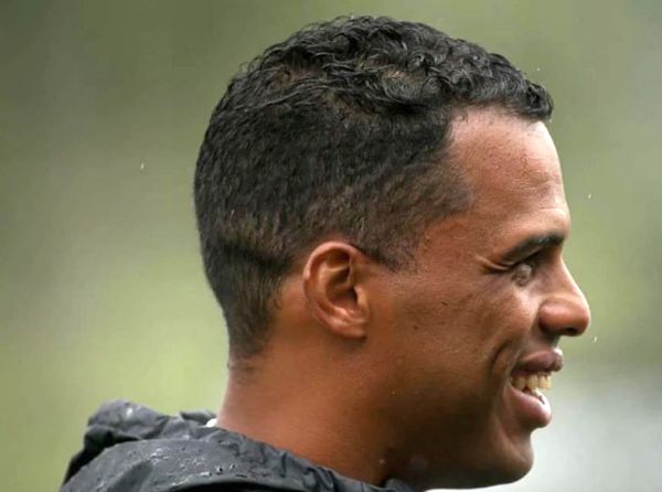 Fernando Lázaro não é mais técnico do Corinthians