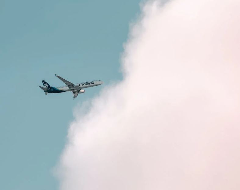 Petrobras reduz em 10,4% preços de venda de querosene de aviação