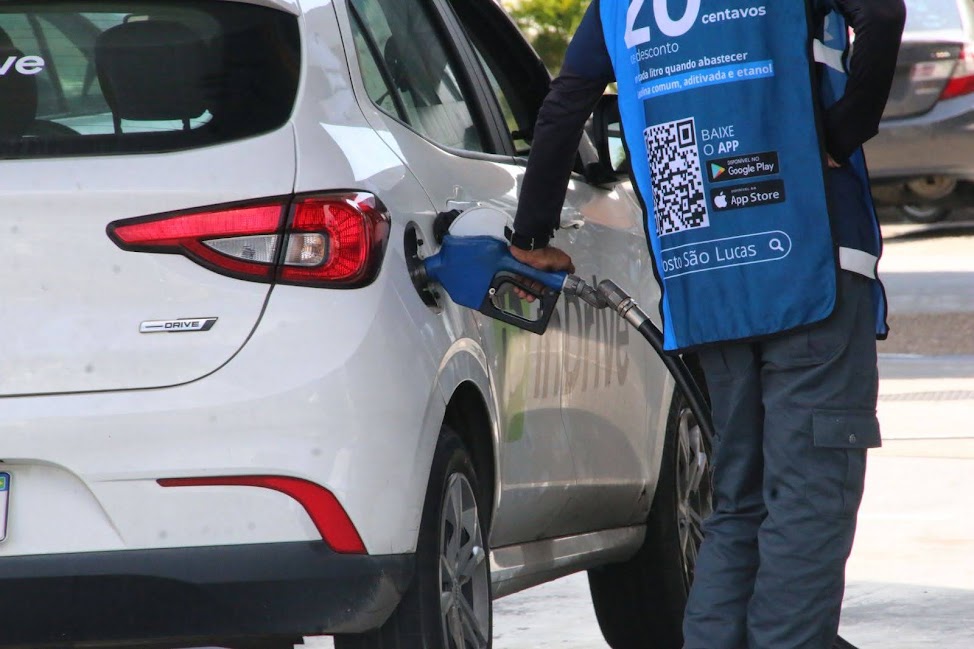 Relatório da ANP revela que Manaus tem a gasolina mais cara do país 