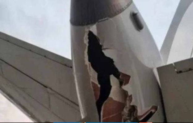 Aviões colidem em aeroporto após falha em equipamento