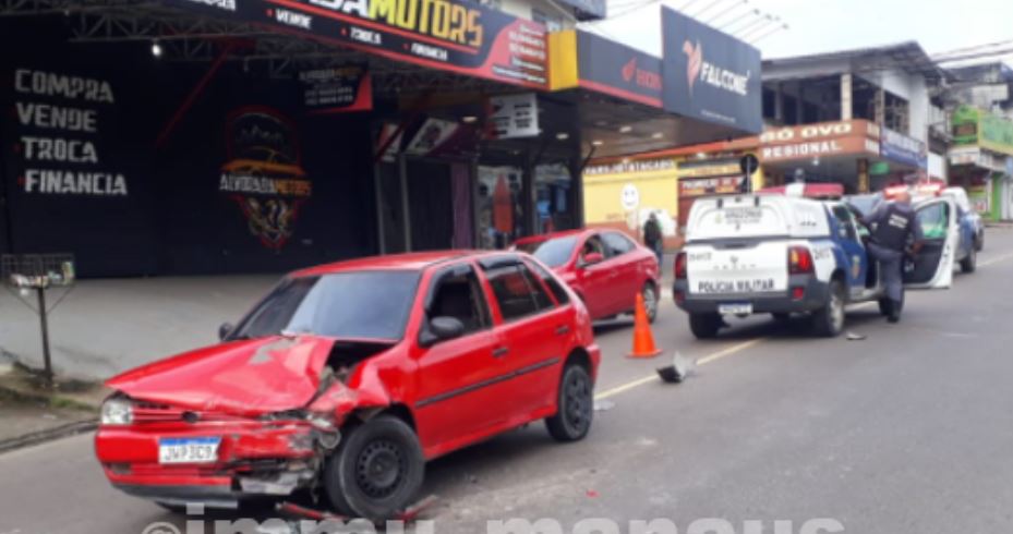 Acidentes de trânsito e mortes marcam manhã de domingo em Manaus