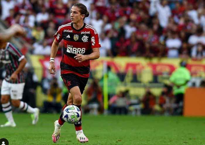 Flamengo revela lesão de Filipe Luís a cinco dias da final da Copa do Brasil