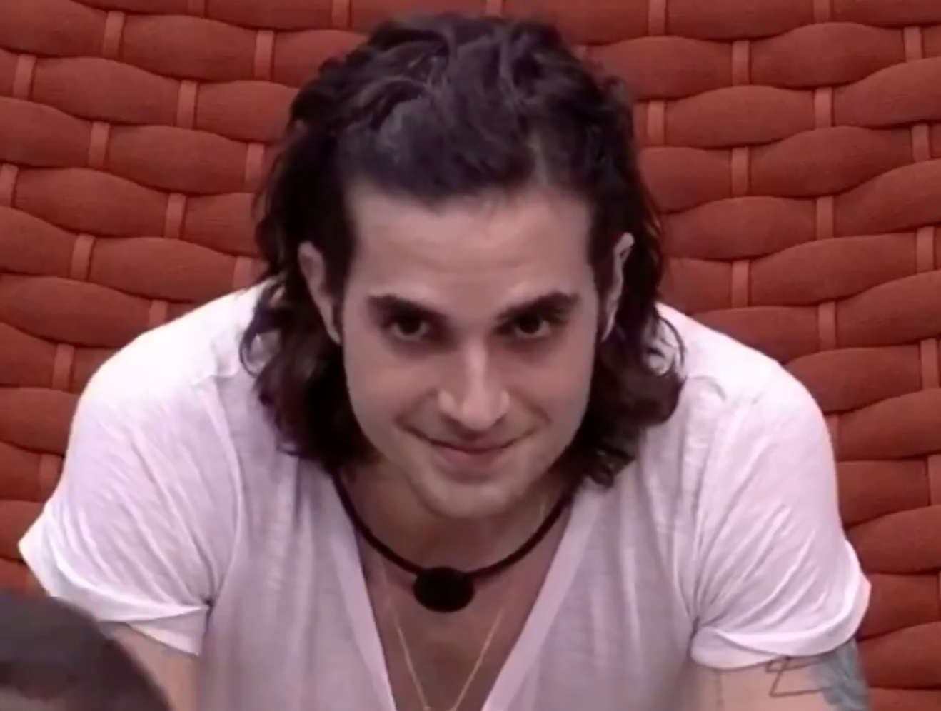 Fiuk critica Carla após ser colocado no paredão: 'ela mostrou o dente'