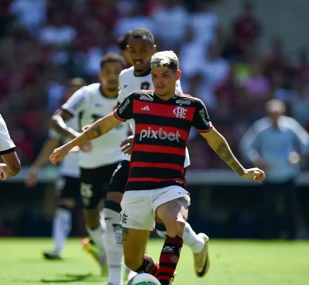 Flamengo derrota o Botafogo e garante vaga na semifinal do Carioca 2026