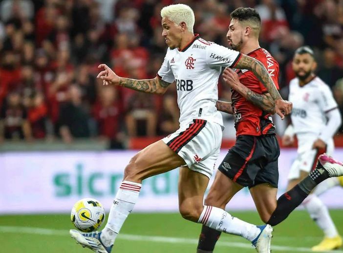 Flamengo recebe Athletico-PR em 1º jogo das quartas da Copa do Brasil