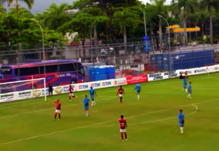 Flamengo repete rotina de constrangimentos e Sampaoli trabalha à espera da queda