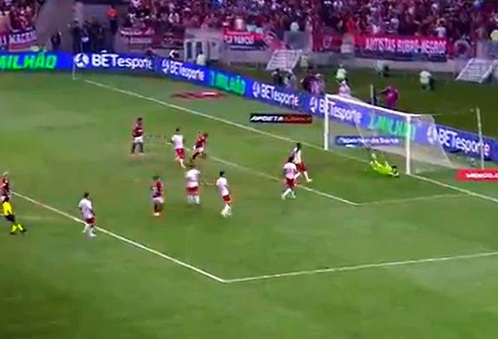 No Maracanã, Flamengo empata sem gols com o Internacional