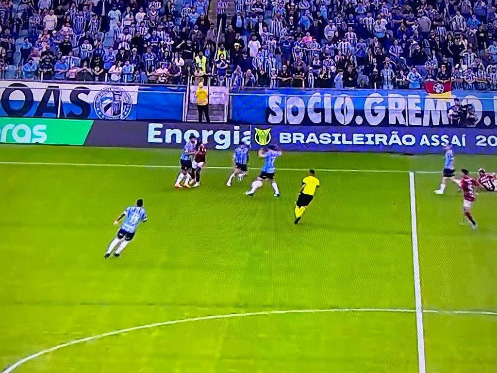 Flamengo empaca de novo e Tite tem ao menos uma boa notícia para tempo sem jogos