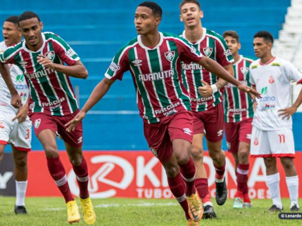 Fluminense goleia e garante classificação antecipada na Copinha