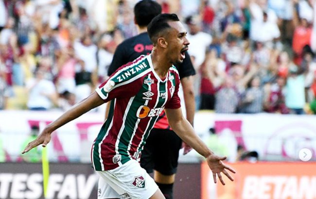 Fluminense domina Athletico, tem golaço de Nino e vence outra no Brasileiro
