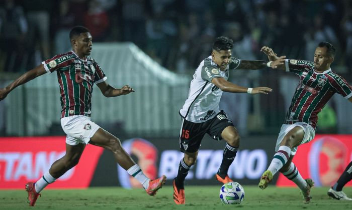 Atlético sai na frente, mas tem empate com Fluminense na estreia de Felipão