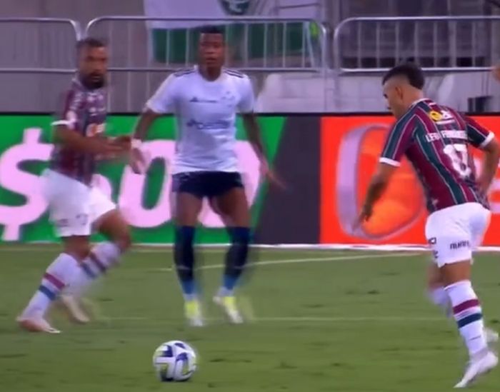 Fluminense vence Cruzeiro com golaço 'venenoso' antes da semi da Libertadores