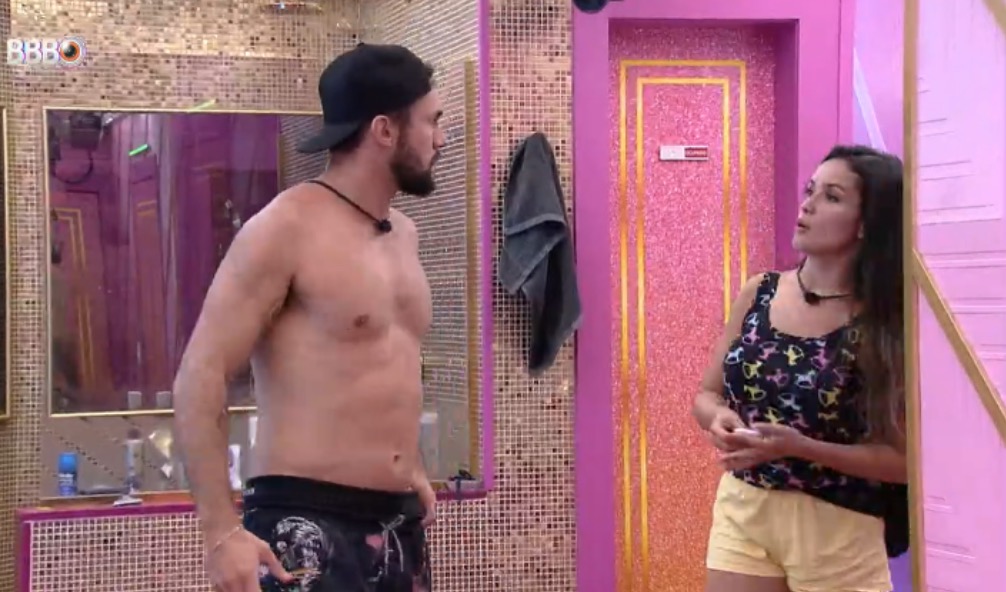 BBB21: Mentira de Arthur repercute na madrugada e intriga brothers