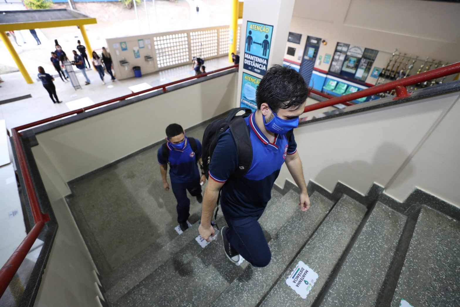 Aulas presenciais da rede estadual do Amazonas iniciam nesta segunda