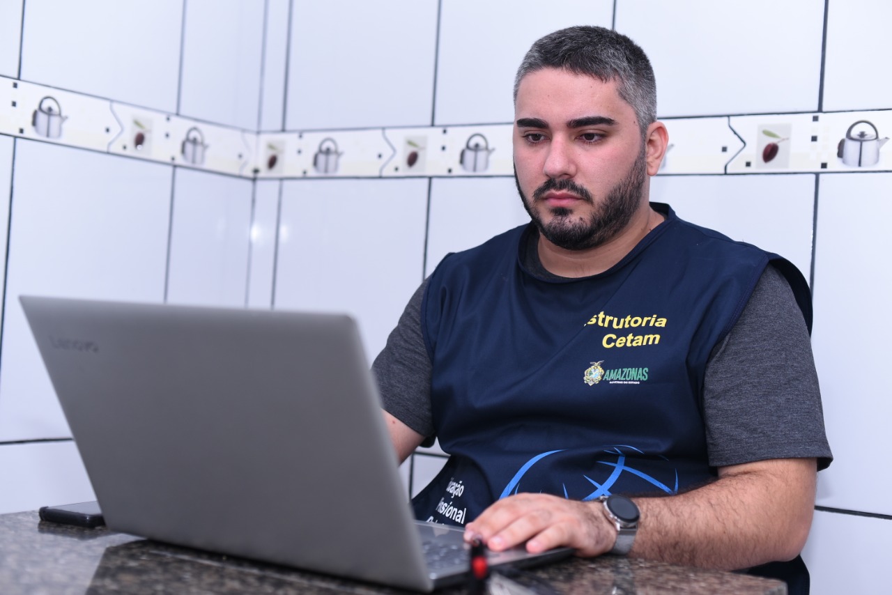  Cetam inicia aulas de cursos de qualificação em Manaus 