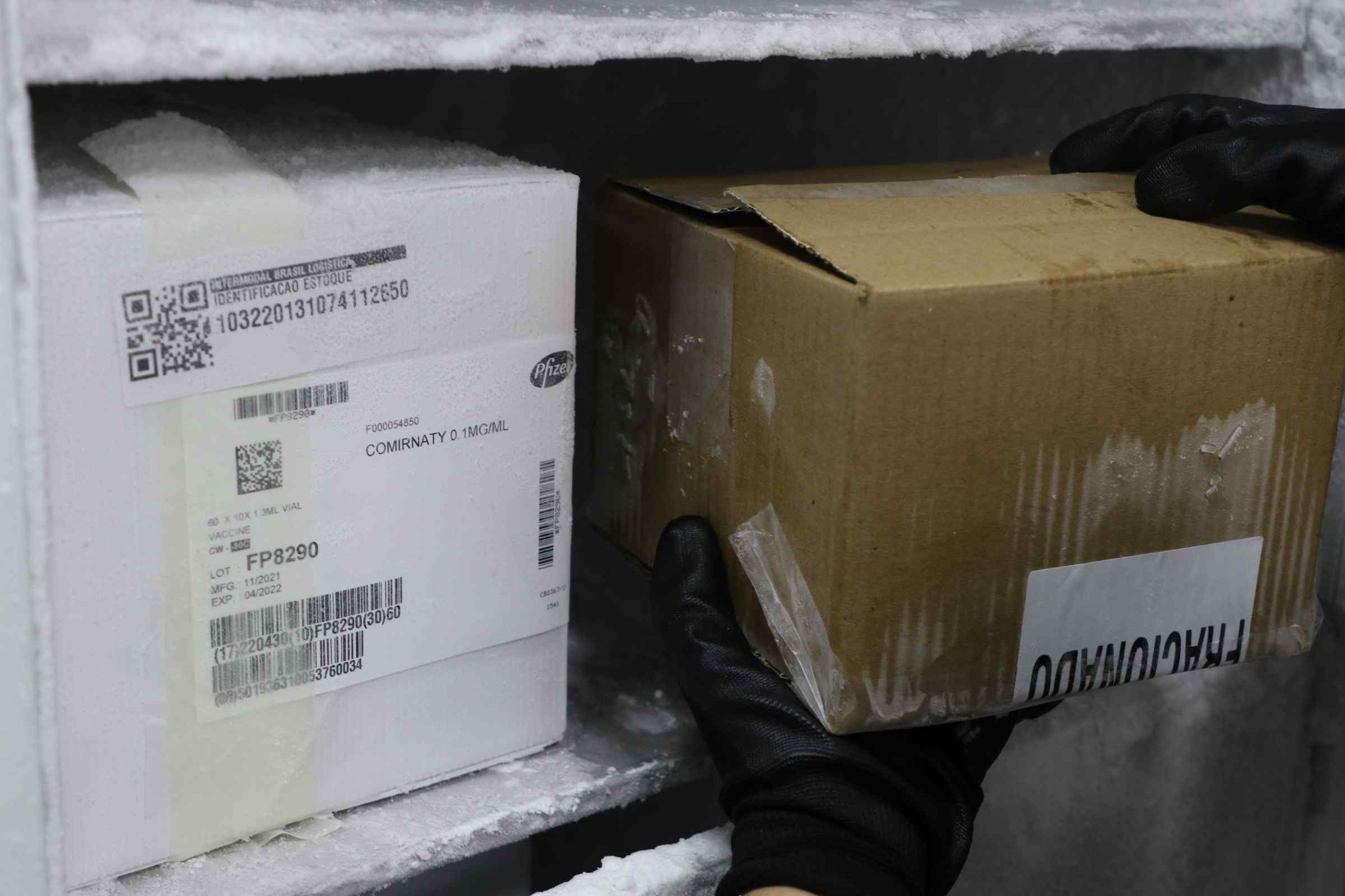 Amazonas recebe mais de 60 mil doses da vacina Pfizer pediátrica  