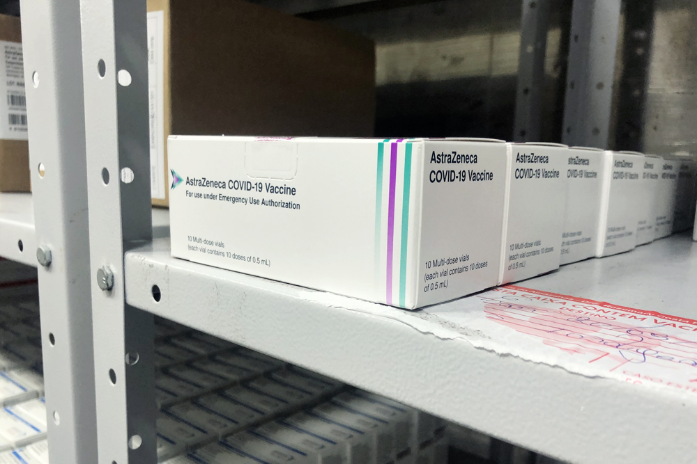 Amazonas recebe 100 mil doses da AstraZeneca nesta sexta